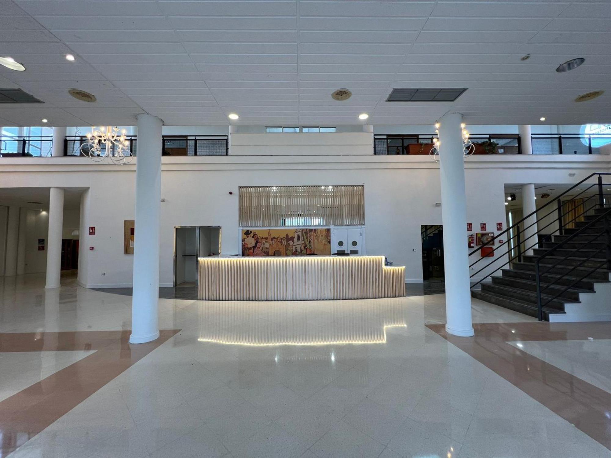 Hospedium Hotel Blu Torre De Sevilla Torre de la Reina Exterior foto